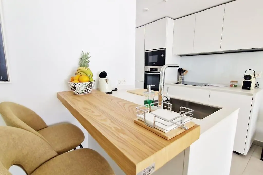 Amazing Sea Views, The Wave Apartment Fuengirola