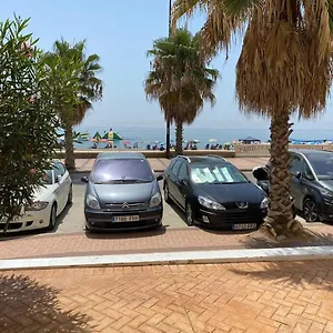 Apartamento Beachfront Two-bedroom In, Fuengirola