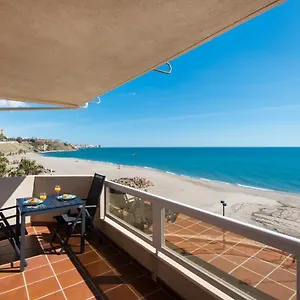 Apartment Privilege Of The Sea, 1st Line Carvajal Beach- 3rd Floor, Fuengirola